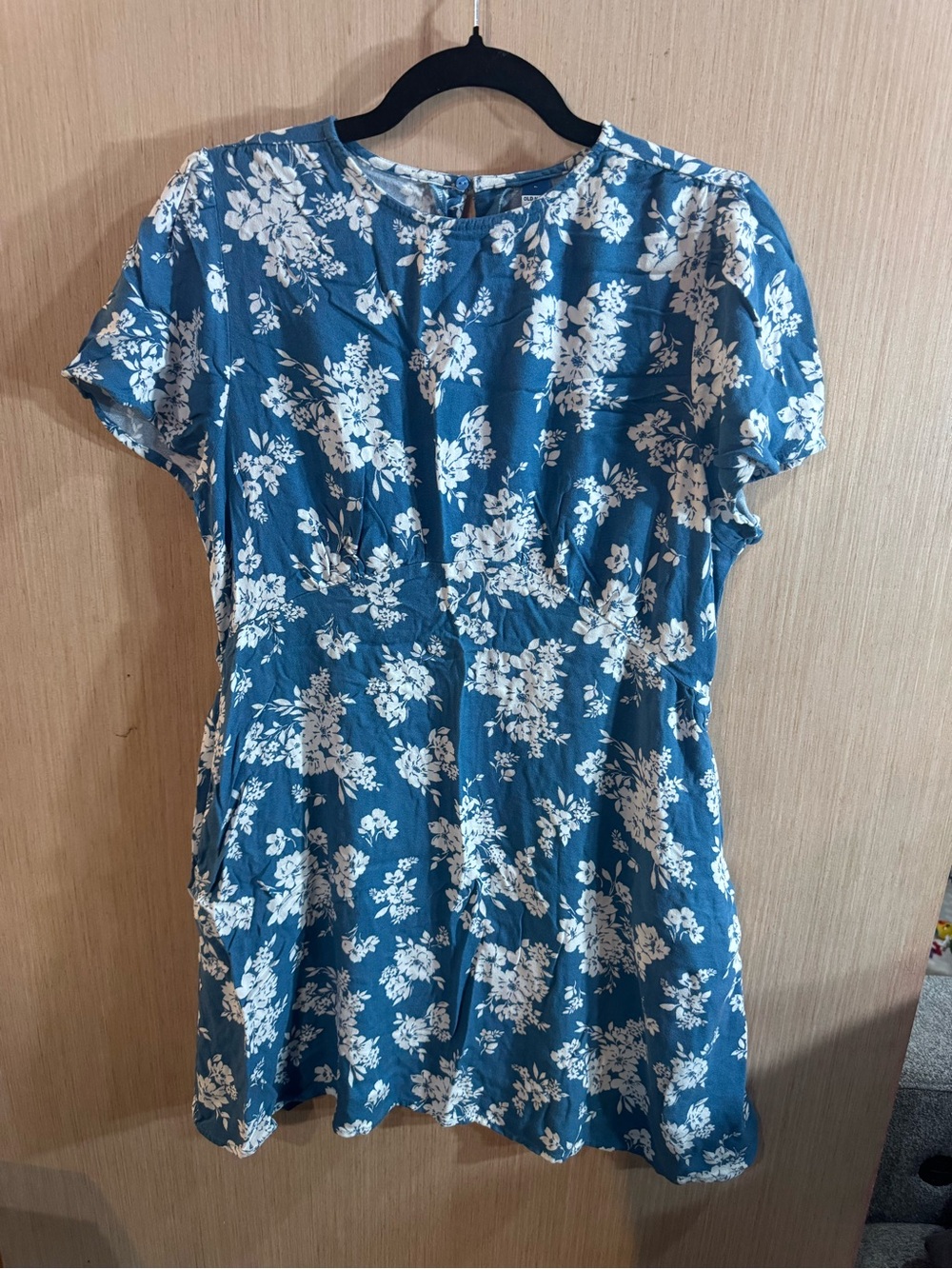 Old Navy Blue Floral Short-Sleeve Fit and Flare Dress Size Large